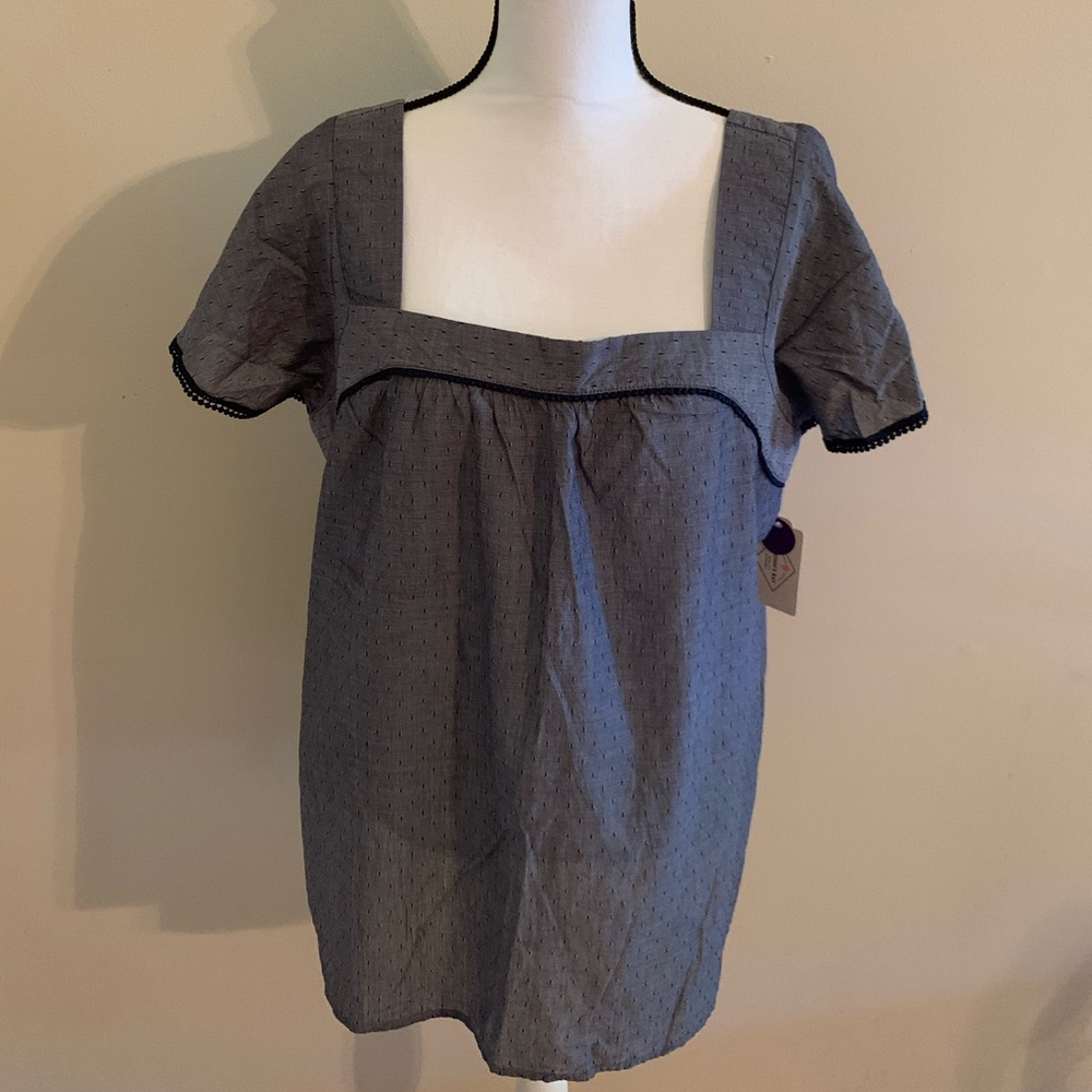 Women’s Top by St Johns Bay